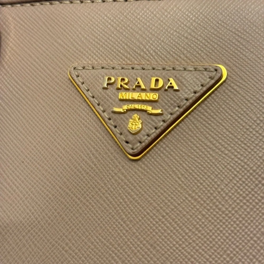 Prada Saffiano Leather Promenade - Picture 7 of 14
